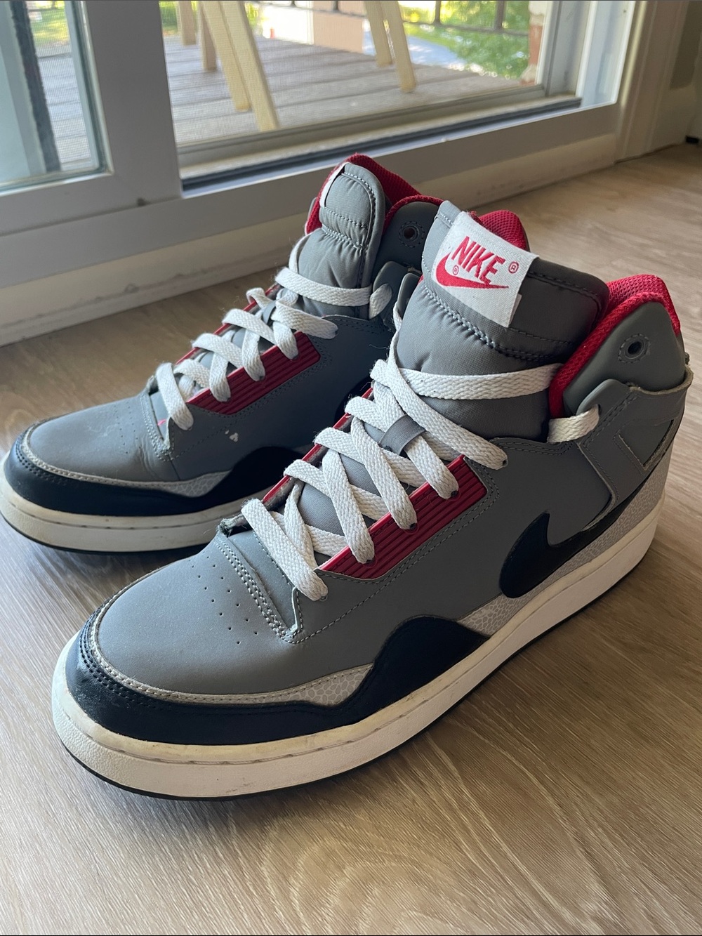 Nike Alphaballer Mid Grey/Red Shoes